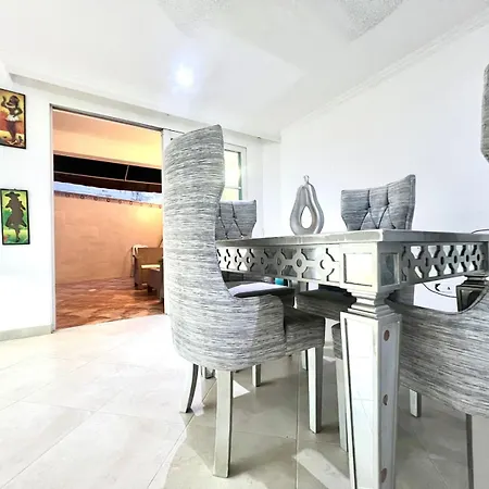 Private House - 4 Pisos - 100 Mts De La Playa Holiday home Cartagena