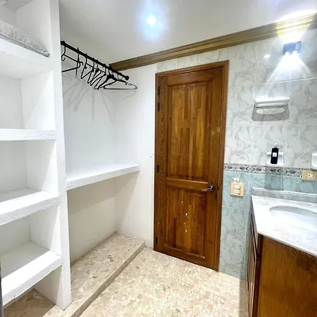 Private House - 4 Pisos - 100 Mts De La Playa * Cartagena